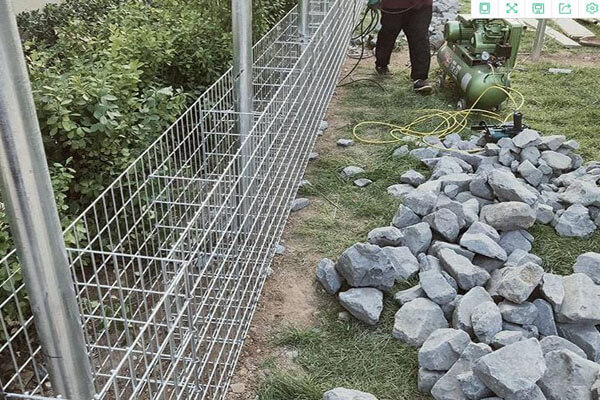 公园电焊石笼网挡墙如何正确施工？